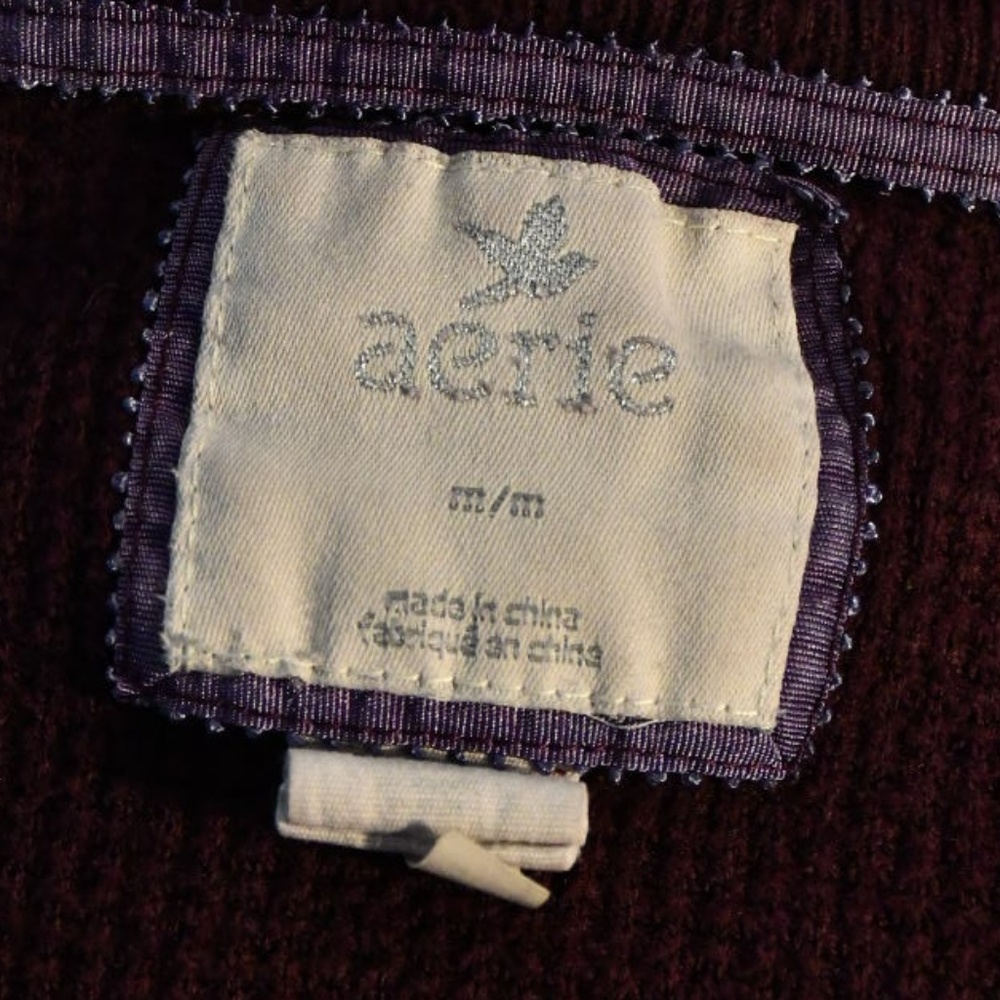 Sweater - Picture 4 of 4